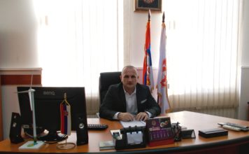 ЗА ЧЕТИРИ ГОДИНЕ ОТВОРИЋЕМО ХИЉАДУ РАДНИХ МЕСТА