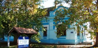 НА ГРАНИЦИ ИЗМЕЂУ ДВА ЦАРСТВА