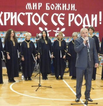 ТАКО БОЖИЋ СЛАВЕ КАРЛОВЧАНИ!