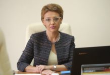 НЕМА МИ ДРУГЕ, УСПЕТИ МОРАМ!