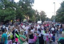 КАРНЕВАЛ У СРЦУ ГРАДА