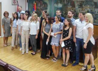 ОБРАЗОВАЊЕ ЈЕ ПРИОРИТЕТ ГРАДСКЕ ВЛАСТИ