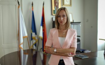 ПУТЕВИМА ВИНА НЕ ИДУ САМО ТУРИСТИ