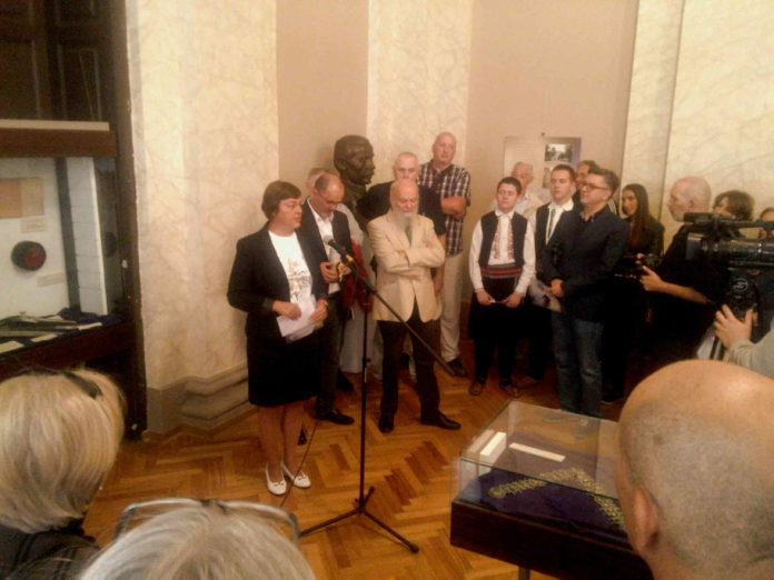 И УБУДУЋЕ... Јасмина Вујовић, Мирослав Бурцлин, Никола Влајић и Немања Ротар