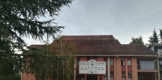 Одлуке жирија 27. Међународног фестивала „Вршачка позоришна јесен“ НАЈБОЉА ПРЕДСТАВА „ЗЛОЧИН И КАЗНА“