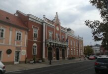 СНС-у 33, ОСТАЛИМА 12 МАНДАТА