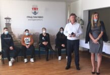 Традиционални пријем за породице у којима су се родиле тројке ОСАМ ВЕЛИЧАНСТВЕНИХ – ПУТА ТРИ