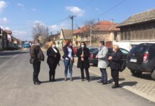 У акцији сређивања градске и сеоске путне инфраструктуре, сређено и Долово ЈАБУКА ЈЕ У ТОКУ, ПОЧИЊЕ КАЧАРЕВО!