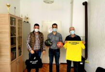Подршка локалне самоуправе развоју школског спорта ДРЕСОВИ И ЛОПТЕ КАО НОВИ ПОДСТИЦАЈ