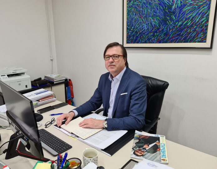 ИЗ ИВЕСТИЦИЈЕ У ИНВЕСТИЈУ... Зоран Ашанин