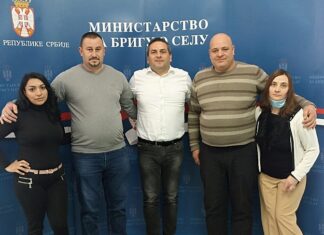 Акција Министарства за бригу о селу стигла и у Белу Цркву ДВЕ СЕОСКЕ КУЋЕ ЗА ДВЕ ПОРОДИЦЕ