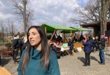 „Осмомартовска рапсодија“ у Народној башти НЕ САМО НАЈЛЕПШЕ РЕЧИ О ЊОЈ!