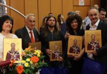 За Дан града додељена јавна признања најзаслужнијим Вршчанима ИЗА ЊИХ ОСТАЈУ НЕИЗБРИСИВИ ТРАГОВИ