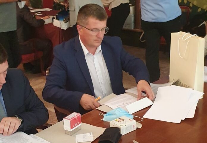 ПОЉОПРИВРЕДА ЈЕ... Душан Ћурчић на потписивању уговора