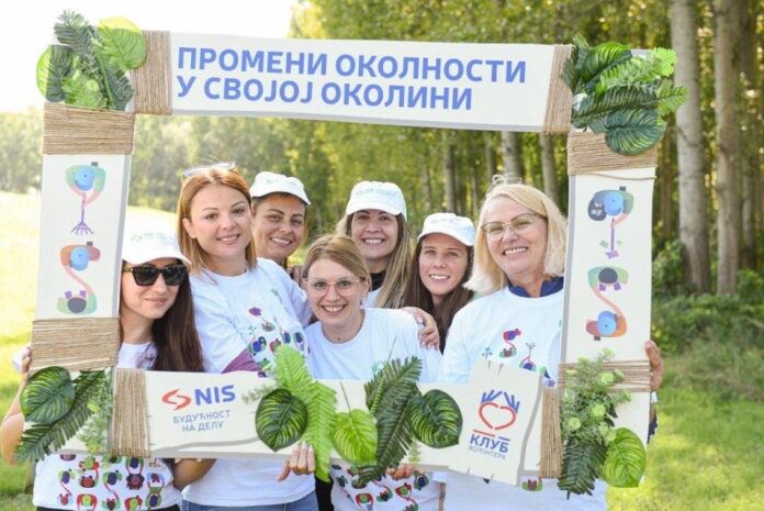 ЈЕДНА У НИЗУ... акција волонтера НИС-а у Бачкој Паланци