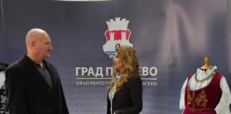 Дејан Трифуновић, уметнички директор КУД „Станко Пауновић“ НИС РНП ОД ГРАДА ИГРЕ, ПА ДО ЕТНО ГЛАСА И…