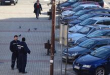 Хуманитарну акцију ЈКП „Други октобар“ подржао велики број Вршчана ПАРКИНГ СЕ НЕ ПЛАЋА, АЛИ МОЖЕМО ПОМОЋИ!