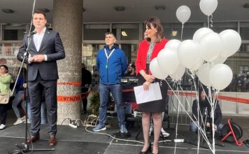 „Панчевачки матурантски плес 2023“, тачно у подне ВИ СТЕ НАШ ПОНОС И НАША БУДУЋНОСТ!