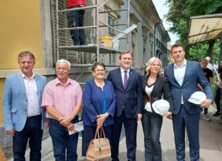 Министар Никола Селаковић посетио просторије Удружење инвалида рада и особа са инвалидитетом А КАД СВИ РАДОВИ БУДУ ЗАВРШЕНИ…