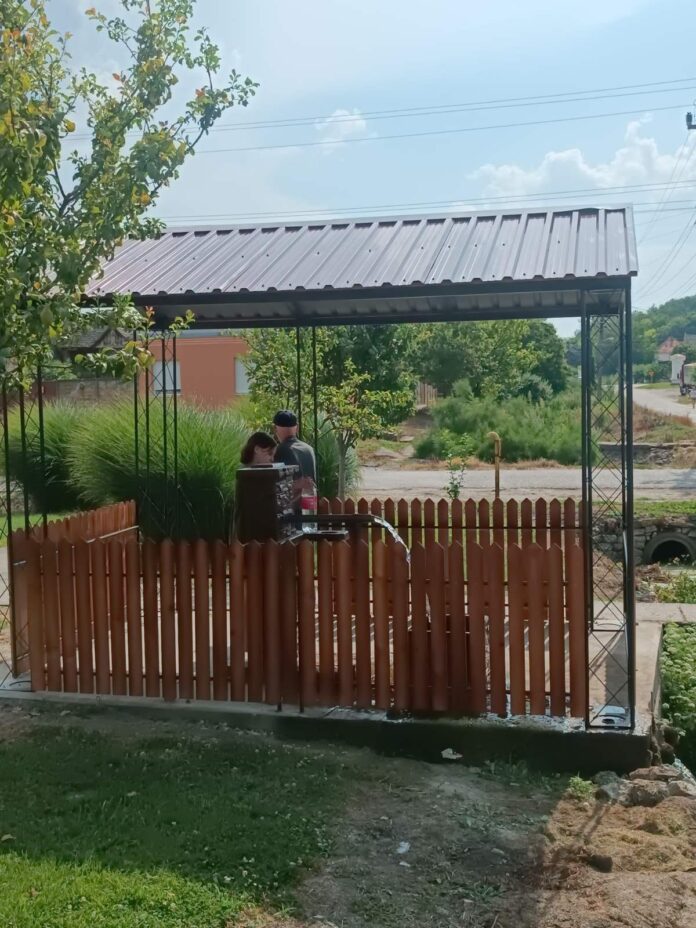 И ЛЕПО И... кад руководство Месне заједнице излази у сусрет жељама грађана