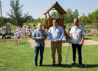 Компанија НИС подржала обнову три дечја игралишта у општини Кањижа ЈОШ ЈЕДАН У НИЗУ ОД 98 ПРОЈЕКАТА