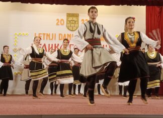 „Концертом музике и фолклора“ завршени овогодишњи „Летњи дани Алибунара“ А ЗА КРАЈ, КАКО ВЕЋ ДОЛИКУЈЕ ЗА СЛАВУ