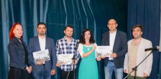 Двојезични музичко-сценски приказ у сали Културног центра Вршац ЛЕПО ПУТОВАЊЕ ПЕСМОМ КРОЗ ГРАДОВЕ