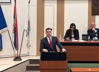Акценти са 32. седнице Скупштине Града Панчева НОВОГОДИШЊИ ПОКЛОН ЗА СВЕ СРЕДЊАКЕ