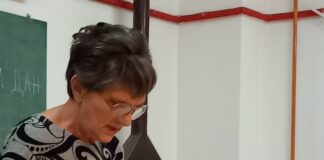 Мирјана Дренча, председница Удружења „Вредне руке жена Ковина“ КИТИКЕЗ СЕ ВРАЋА НА БАНАТСКУ ТРПЕЗУ