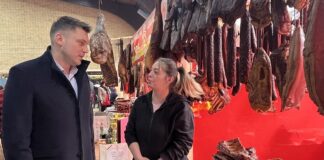 У току је још једна качаревачка „Сланинијада“, 37. по реду А СВЕ ЈЕ ПОЧЕЛО ОД КАФАНСКЕ РАСПРАВЕ