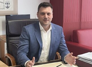Александар Стевановић, градоначелник Града Панчева ПОСТАВИЛИ СМО ВИСОКЕ ЦИЉЕВЕ И СТИЖЕМО ДО ЊИХ