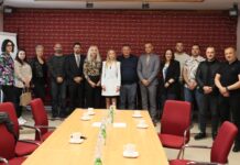 Радни састанак градоначелнице са привредницима у вези са пројектом „Студентска картица“ БИЋЕ ТОГА ЈОШ, ОВО ЈЕ САМО ПОЧЕТАК