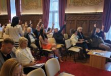На 34. седници Скупштине Града Вршца проглашени добитници највиших градских признања у 2024. години ОВЕ ГОДИНЕ ПЕТОРО ВЕЛИЧАНСТВЕНИХ