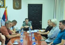 Састанак председника општине са представницима ЈКП, хитне помоћи и ватрогасаца ТРЕБА БИТИ СПРЕМАН, ЗЛУ НЕ ТРЕБАЛО!