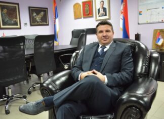 ЗОРАН ТАСИЋ ПОНОВО НА ЧЕЛУ ЈУЖНОБАНАТСКОГ УПРАВНОГ ОКРУГА