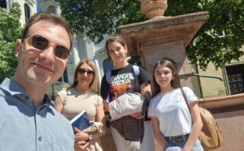 Велики успех ученице ОШ „Ђура Филиповић“ на државном такмичењу из српског језика и књижевности НИКОЛИЈА СТОЈАНОВИЋ ТРЕЋА У СРБИЈИ!