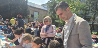 Две стотине ученика 4. разреда учествовало у радионици на отвореном ЗАЈЕДНО ПОД ВЕЛИКИМ НЕБОМ