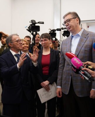 Председник Србије Александар Вучић отворио објекат тренинг центра у Машинској школи МНОГО СЕ ПОСТИГЛО, АЛИ МОЖЕ И ВИШЕ