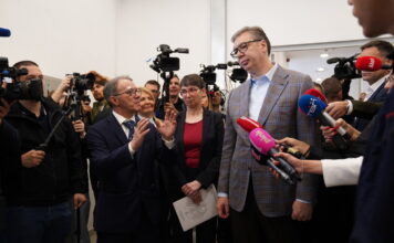 Председник Србије Александар Вучић отворио објекат тренинг центра у Машинској школи МНОГО СЕ ПОСТИГЛО, АЛИ МОЖЕ И ВИШЕ