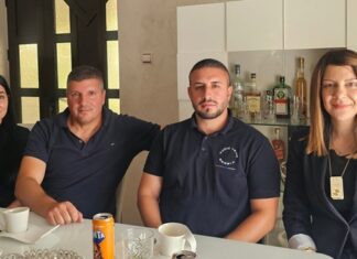 Председница општине у посети пољопривредном газдинству породице Сератлић СЕРАТЛИЋИ ЗА ПРИМЕР ДРУГИМА