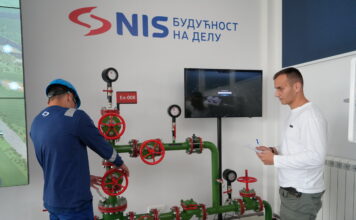 Будући оператери на завршном испиту у НИС-у САРАДЊА ПРИВРЕДЕ И ОБРАЗОВАЊА