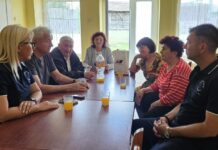 Председница општине посетила Месну организацију пензионера Сакуле ИСКУСТВО И МУДРОСТ – ТО ТРЕБА КОРИСТИТИ!