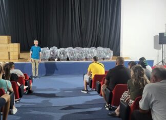 Подршка локалне самоуправе безбедности деце у саобраћају, али и родитељском џепу ДЕЦА НИСУ САМО БРИГА РОДИТЕЉА
