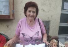 Ружица Игњатовић, председница Креативног удружења жена „Карловчанке“ из Банатског Карловца И КРЕАТИВНЕ И ХУМАНЕ – КАРЛОВЧАНКЕ СУ ТО!