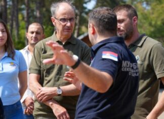 Председник Владе Србије на састанку Штаба за ванредне ситуације у Делиблатској пешчари ВАЖНО ЈЕ САЧУВАТИ ЖИВОТЕ И ИМОВИНУ