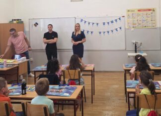Посета председнице општине ђацима првацима ОШ „Жарко Зрењанин“ УЛАГАЊЕ У ОБРАЗОВАЊЕ ЈЕ ПРИМАРНИ ЦИЉ