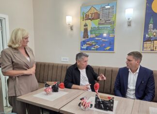 Пре две године, 14. септембра, отворен је кафић „Звуци срца“, инклузивни простор за особе са инвалидитетом РОЂЕНДАНСКА ЧЕСТИТКА ГРАДОНАЧЕЛНИКА, ОД СРЦА!