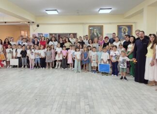 Председник општине и његов заменик посетили ђаке прваке све три основне школе општине И БУДУЋНОСТ И РАДОСТ ОПШТИНЕ